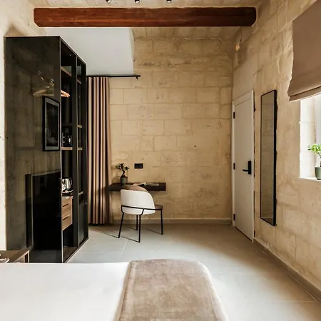 Hotel Casa Radiant *